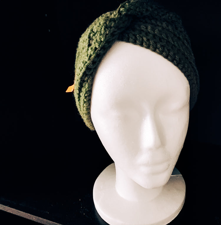 Medium green hairband