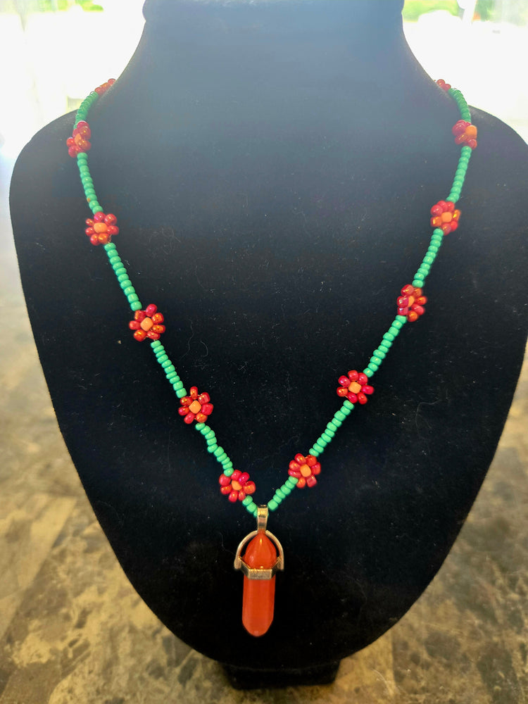 Rope style daisy chain with crystal pendant