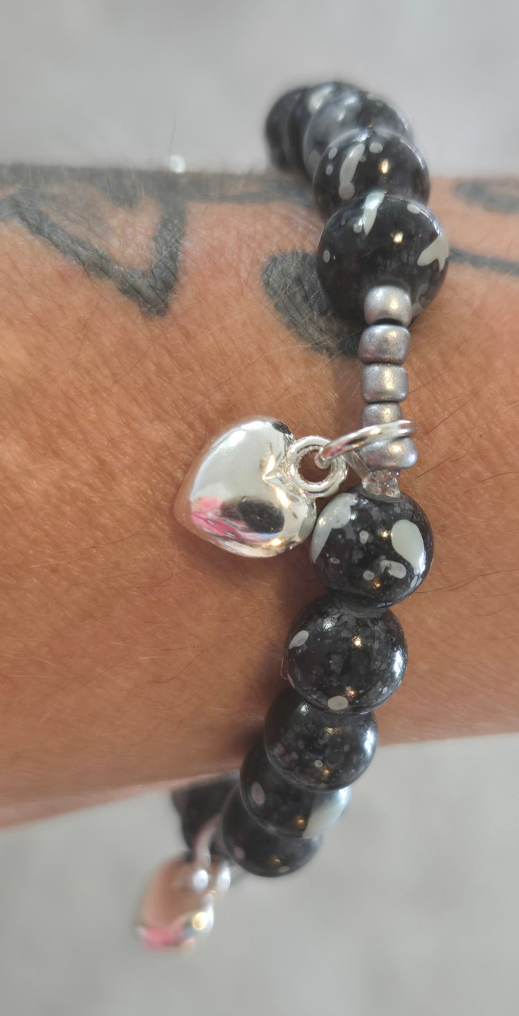 Black and Grey beaded heart charm bracelet