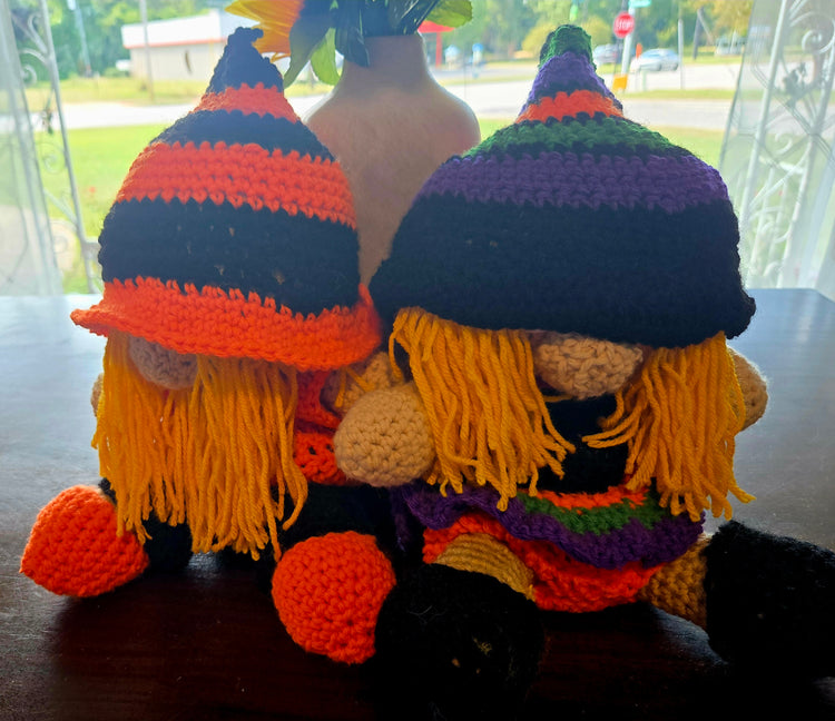 Halloween gnome set