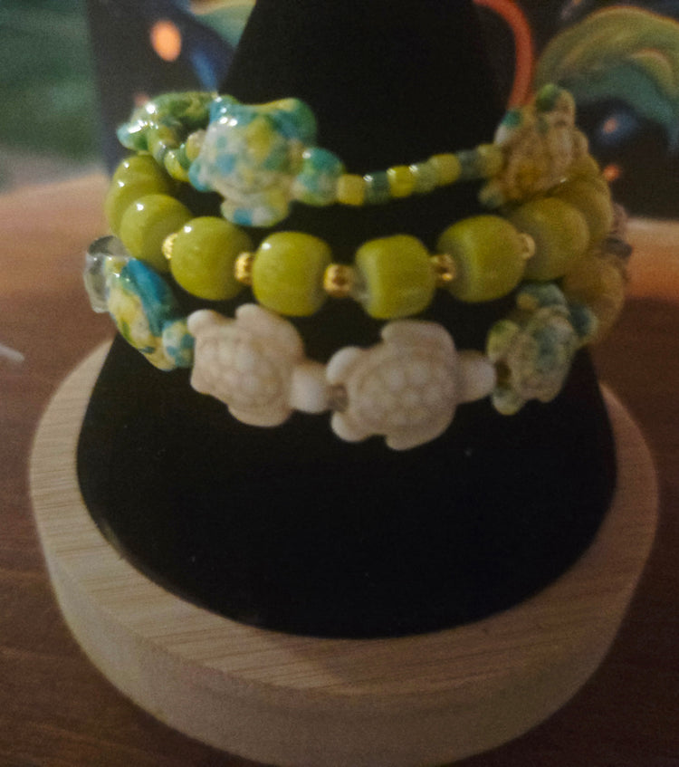 Clear quartz and citrine crystal turtle bracelet set
