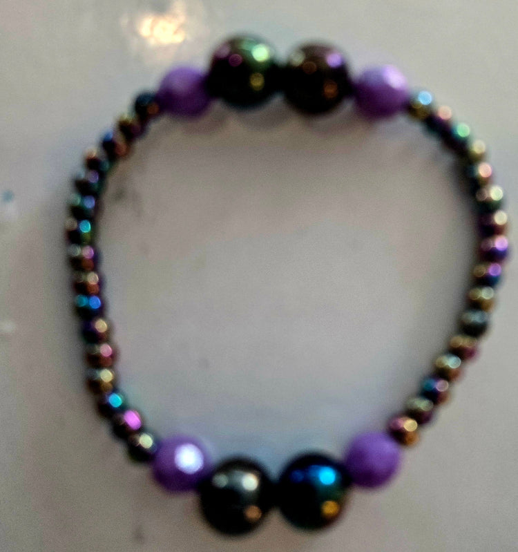 Hematite purple beaded bracelet