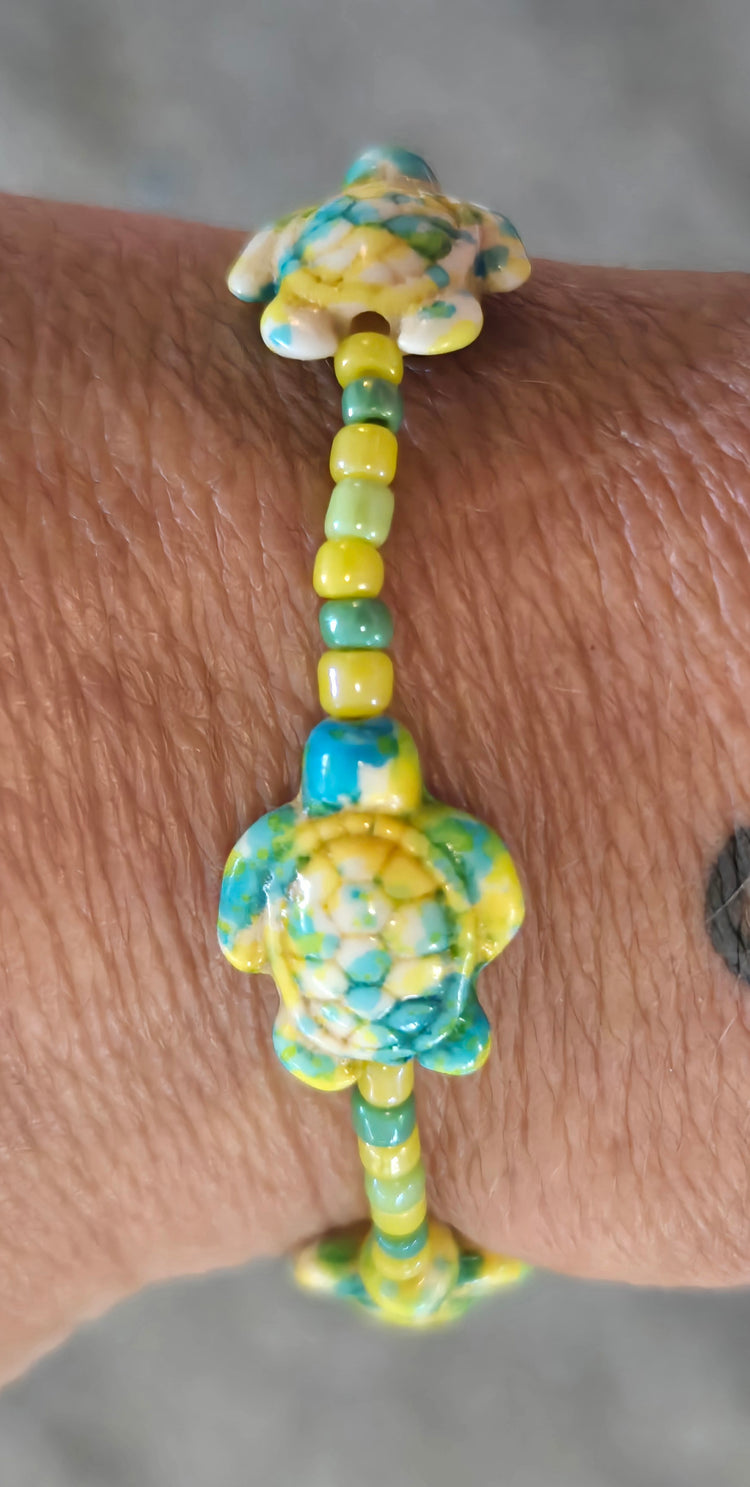 Tie dyed yellow and green turtle bracelet