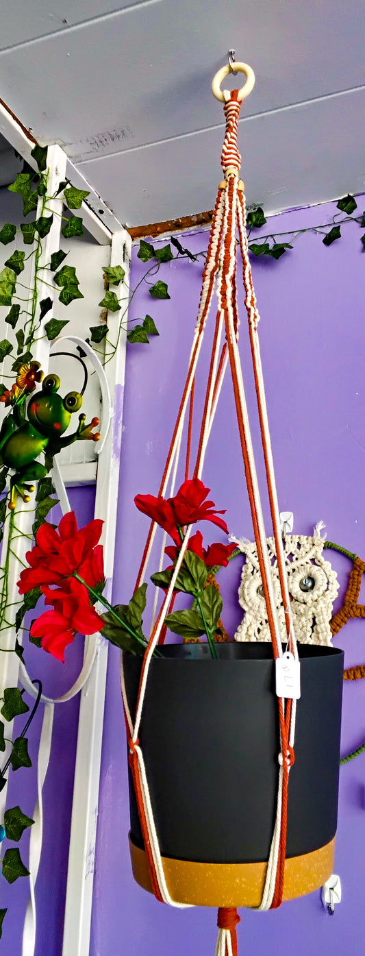 Macrame red and cream plant holder