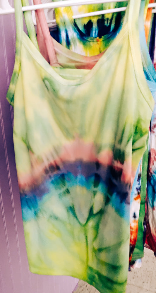 Womans size large green rainbow tie dye tank top