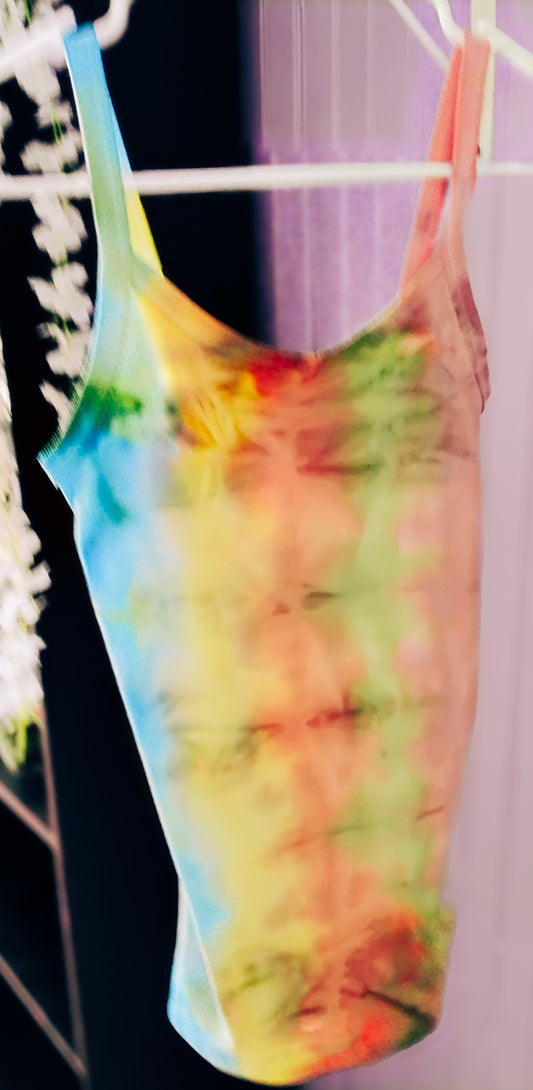 Women tie dye tank top size small