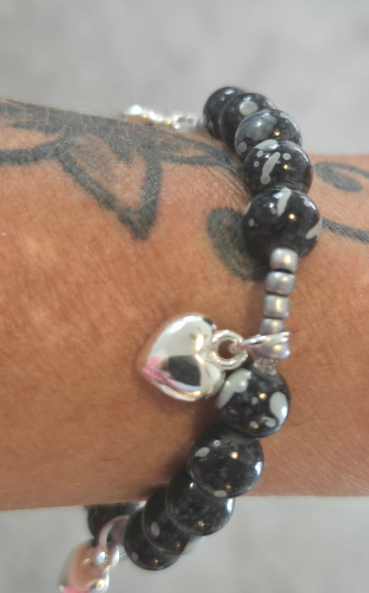 Black and Grey beaded heart charm bracelet