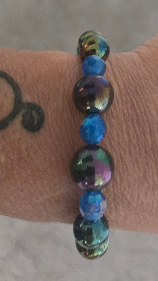 Blue and hematite beaded bracelet